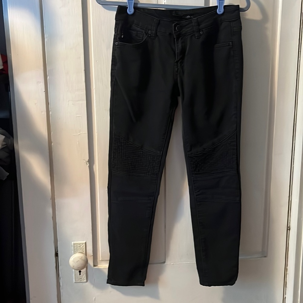 KanCan black moto jeggings